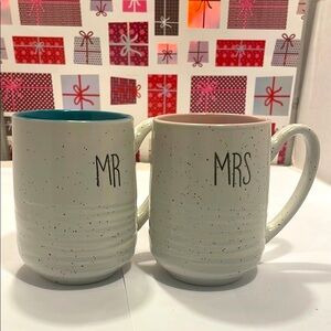 Sheffield Home Cream Speckled Mr and Mrs Mug Set